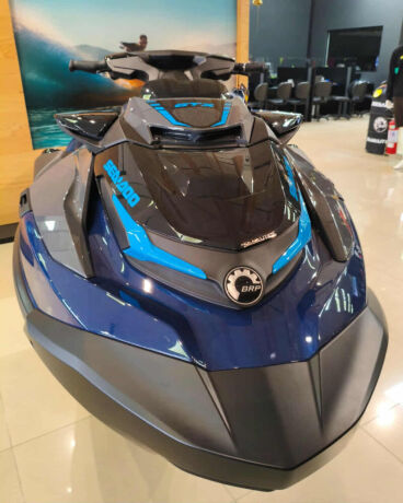 2025-sea-doo-gtx-170-tech-package-audio-idf-ibr-jetski-big-1