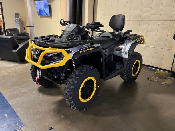 can-am-outlander-max-xt-p-1000r-big-0