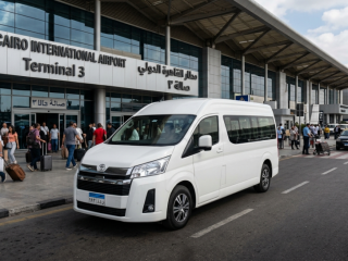 Renting a Toyota Hiace Microbus from Cairo Airport to El Gouna: The Ultimate Comfortable and Reliable Travel Experience