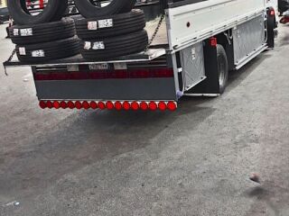 دينا طش اثاث قديم بالرياض 0507236883 حي العارض