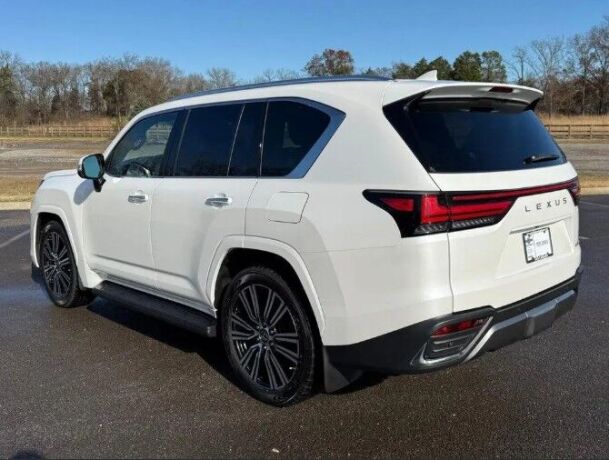 for-sale-lexus-lx600-signature-2023-gcc-big-3